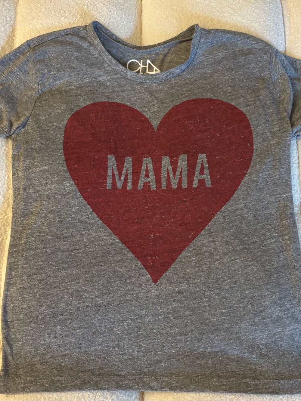 Chaser Gray Graphic Tee Heart Mama Love Short Sleeve T-Shirt Size XS